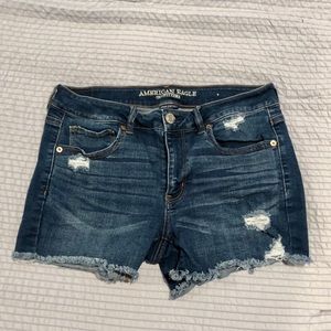 Ripped Midi shorts ☀️